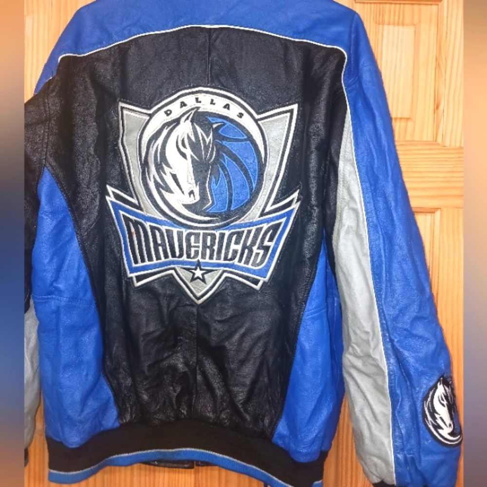 NBA RARE VINTAGE 100% LEATHER DALLAS MAVERICKS MENS MEDIUM M  JACKET COAT $250
